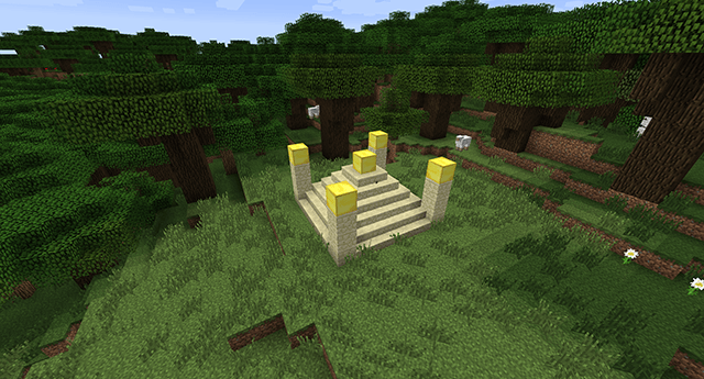 Lucky Block : Une pyramide avec des blocs d'or