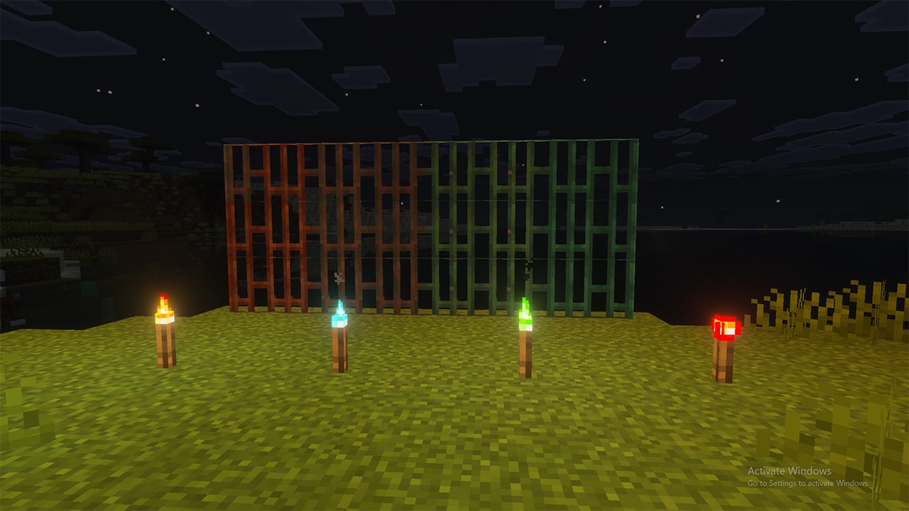 Barreaux de cuivre à différents stades d’oxydation et torches de couleurs.